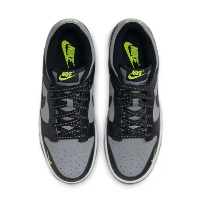 Nike Dunk Low ‘Black Grey Green Strike’