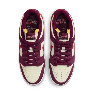 Nike SB Dunk Low ‘Summit White Barely Rose University Red’
