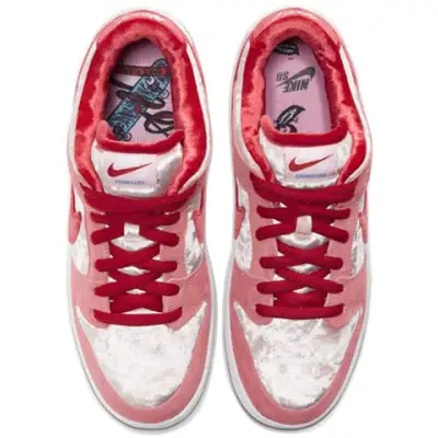 Nike x StrangeLove SB Dunk Low ‘Valentine’s Day’