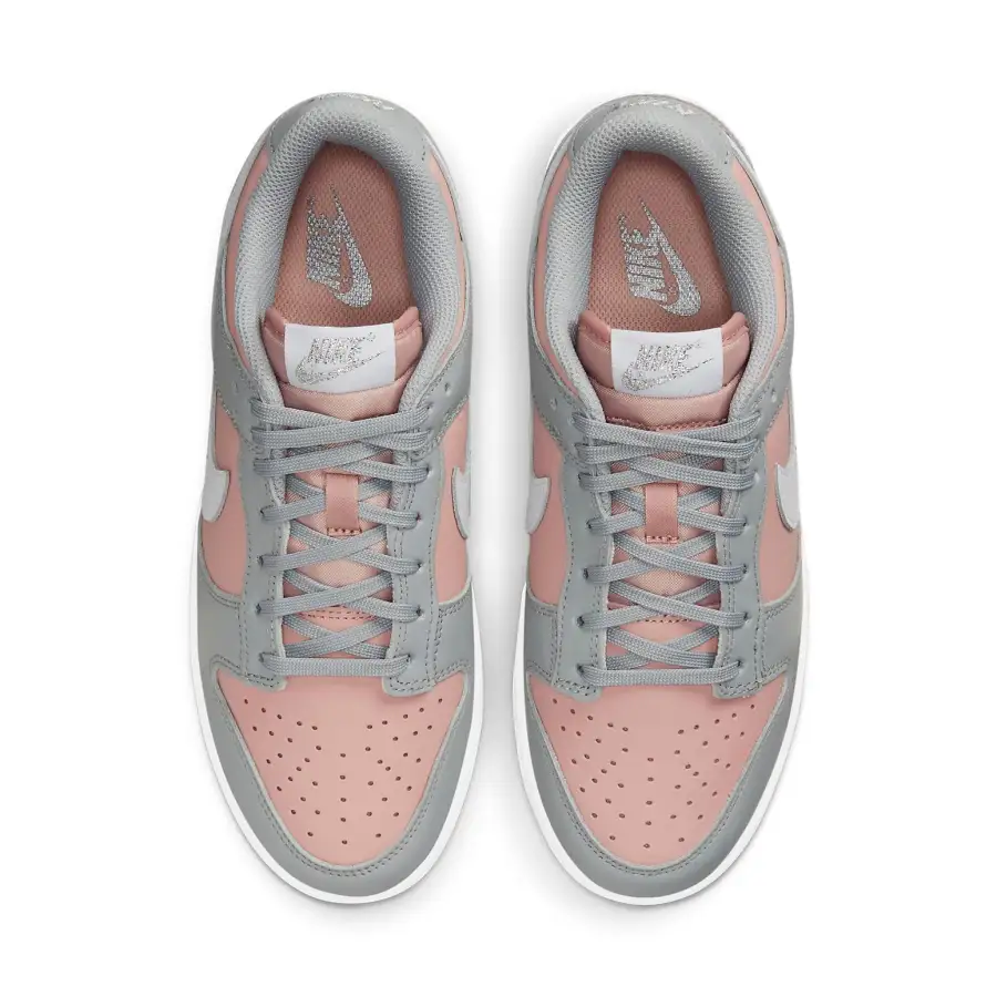 Nike Dunk Low ‘Soft Grey Pink’