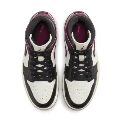 Air Jordan 1 Mid SE ‘Bordeaux’