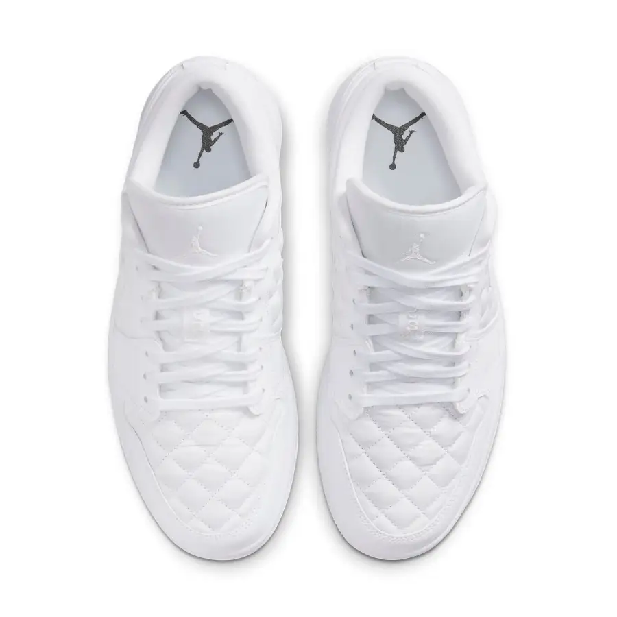Air Jordan 1 Low ‘Triple White Quilted’