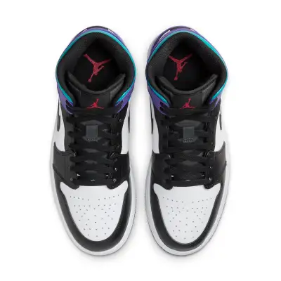Air Jordan 1 Mid ‘Grape’