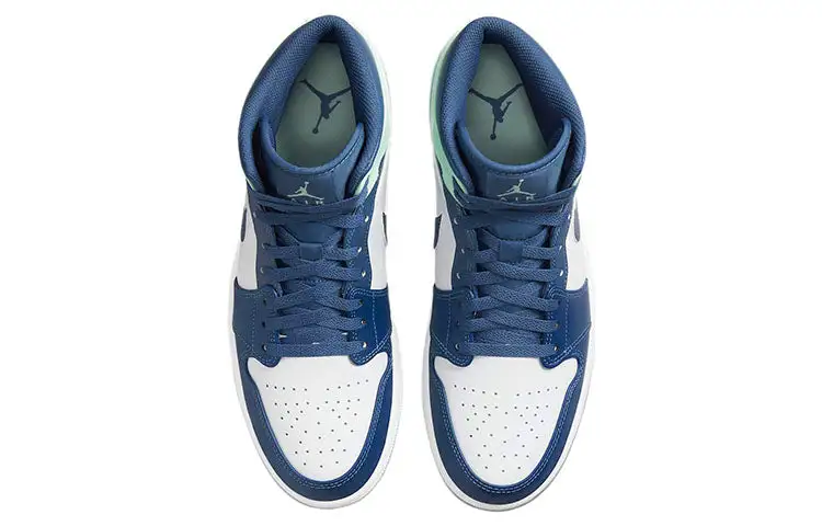 Air Jordan 1 Mid ‘Blue Mint’