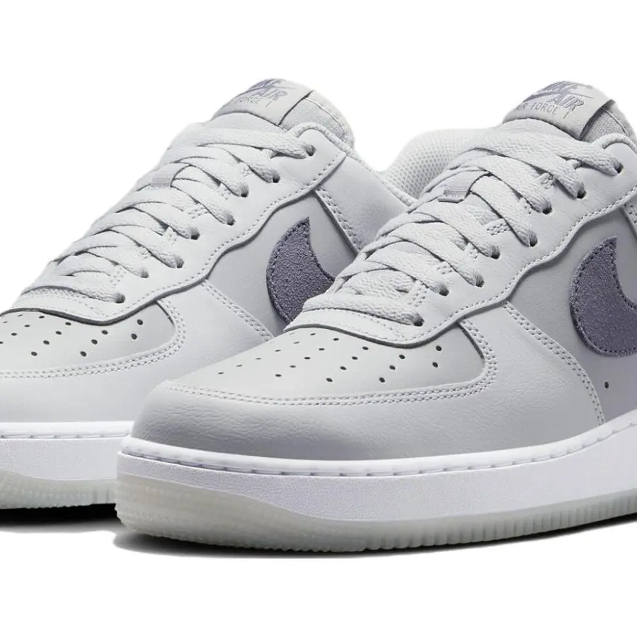 Nike Air Force 1 ’07 LV8 ‘Pure Platinum Light Carbon’
