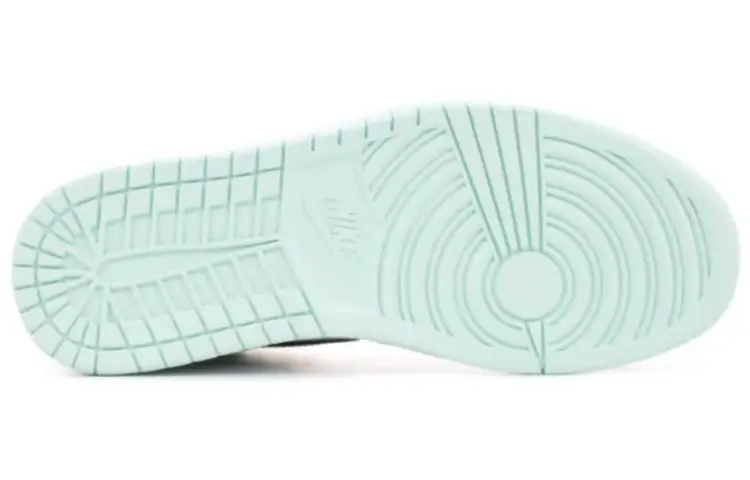 Air Jordan 1 Retro High OG NRG ‘Igloo’