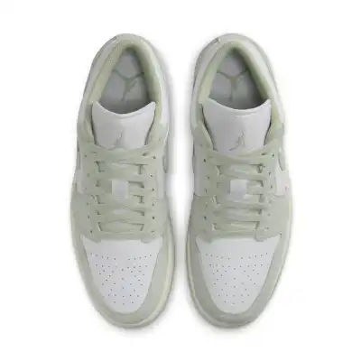 Air Jordan 1 Low SE ‘White Seafoam’