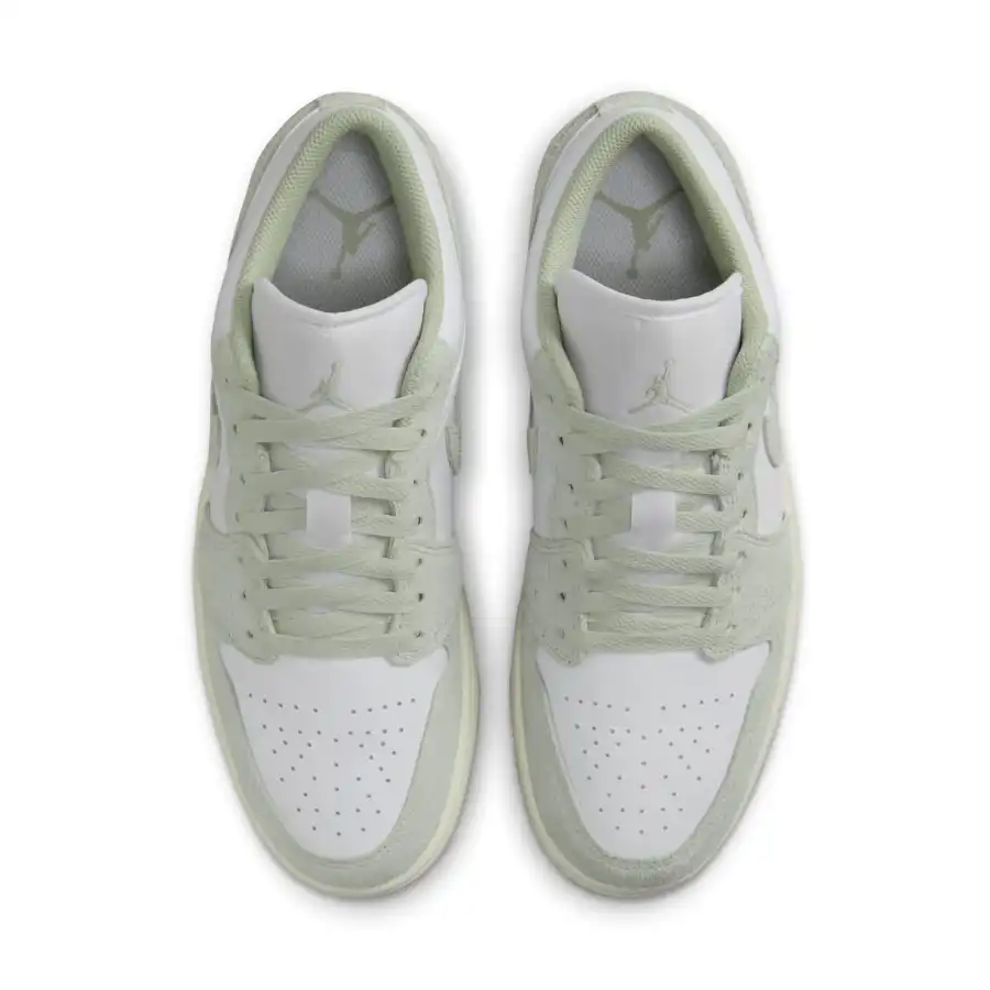 Air Jordan 1 Low SE ‘White Seafoam’