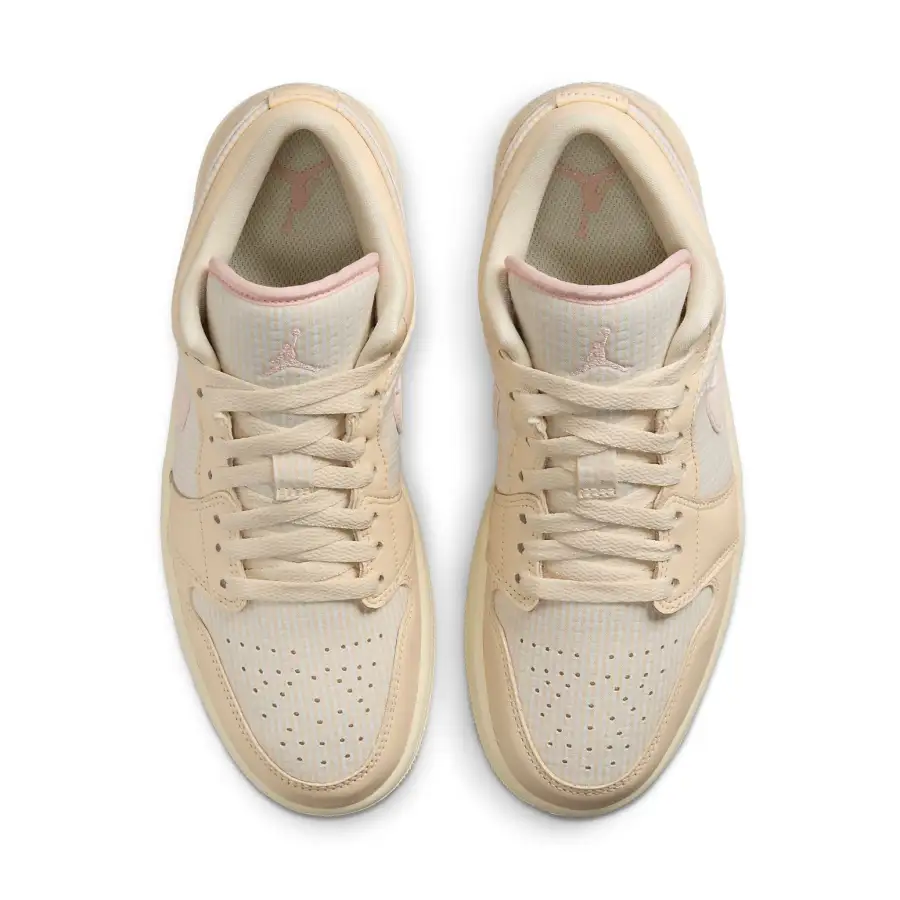 Air Jordan 1 Low SE ‘Linen Legend Pink’