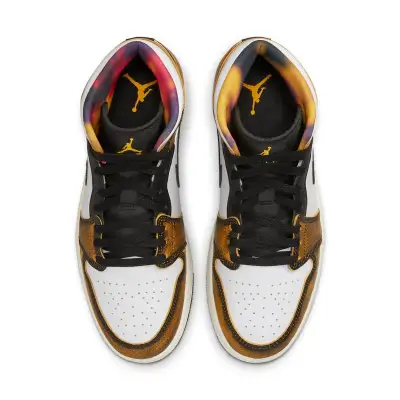 Air Jordan 1 Mid SE ‘Wear-Away – Taxi’