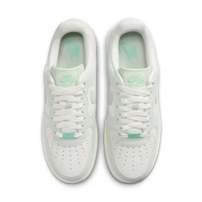 Nike Air Force 1 ’07 SE ‘Spruce Aura Pistachio Frost’