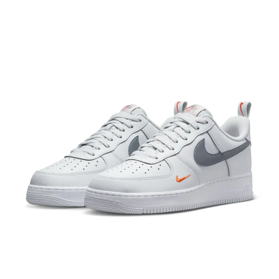Nike Air Force 1 ’07 ‘Photon Dust Safety Orange’
