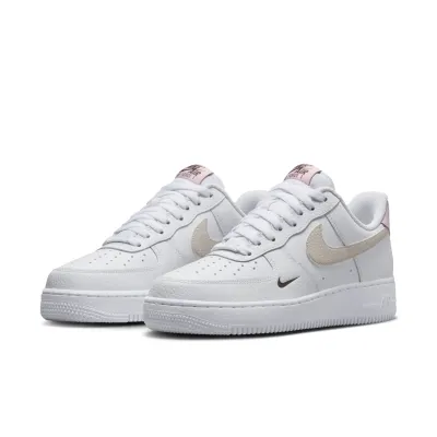 Nike Air Force 1 ’07 ‘White Light Orewood Pink’