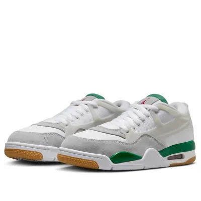 Air Jordan 4 RM ‘Pine Green’
