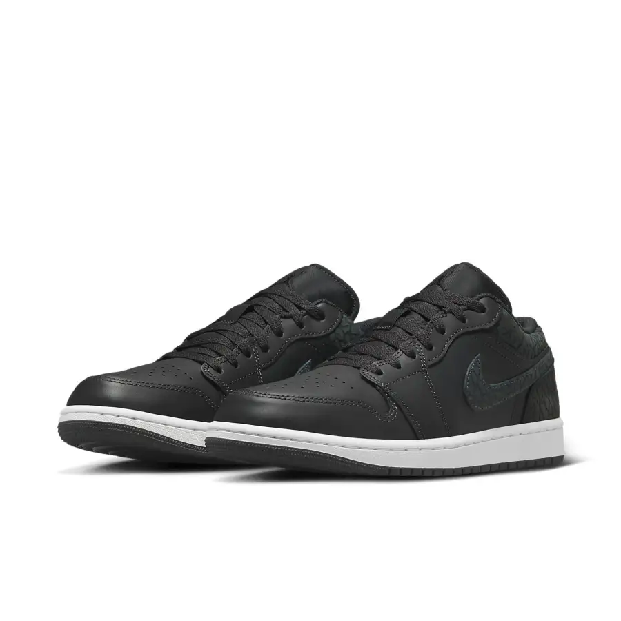 Air Jordan 1 Low SE ‘Black Elephant’