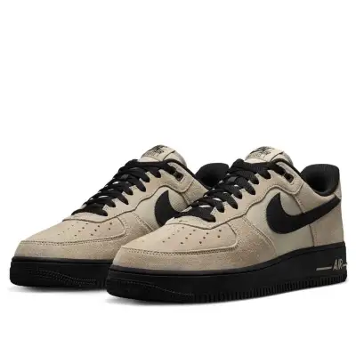 Nike Air Force 1 ’07 LV8 ‘Desert Khaki Black’
