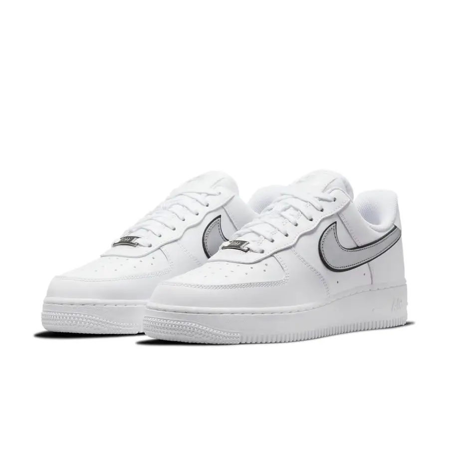 Nike Air Force 1 ’07 Essential ‘White Metallic Silver’