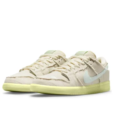 Nike SB Dunk Low ‘Mummy’
