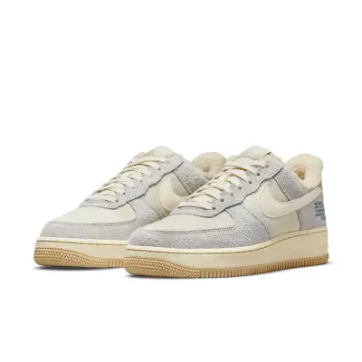 Nike Air Force 1 Low ‘LightKhaki’