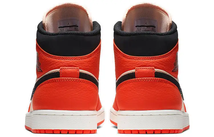 Air Jordan 1 Retro Mid SE ‘Team Orange’