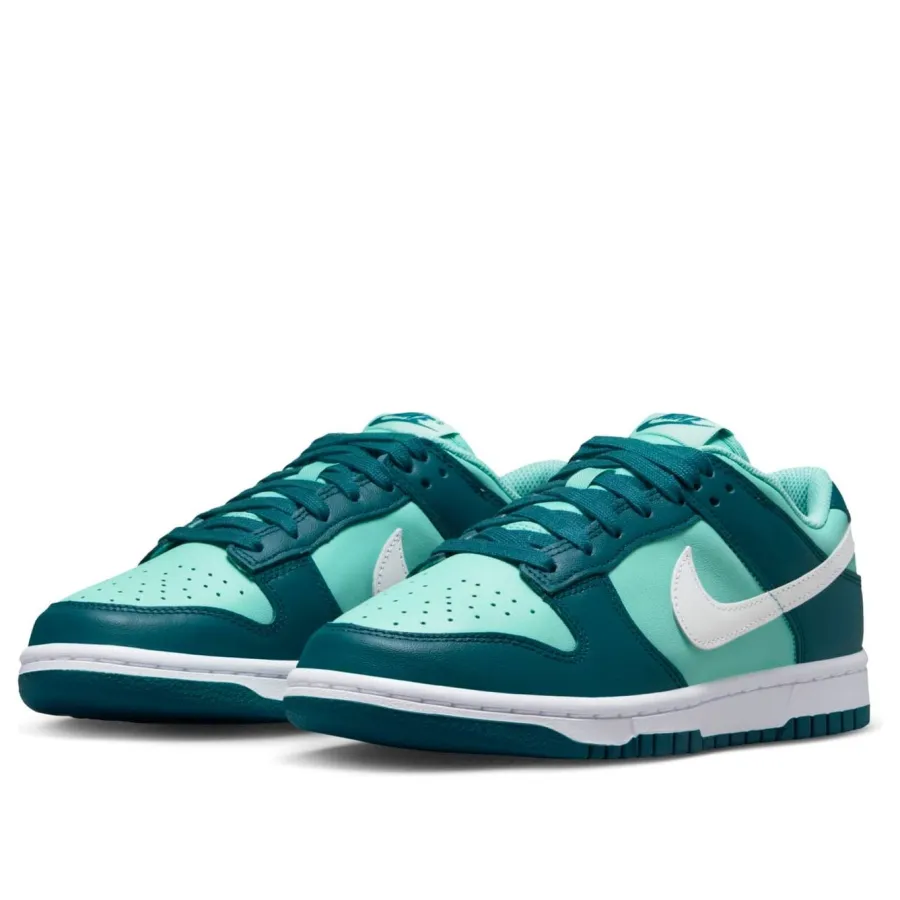 Nike Dunk Low ‘Green’