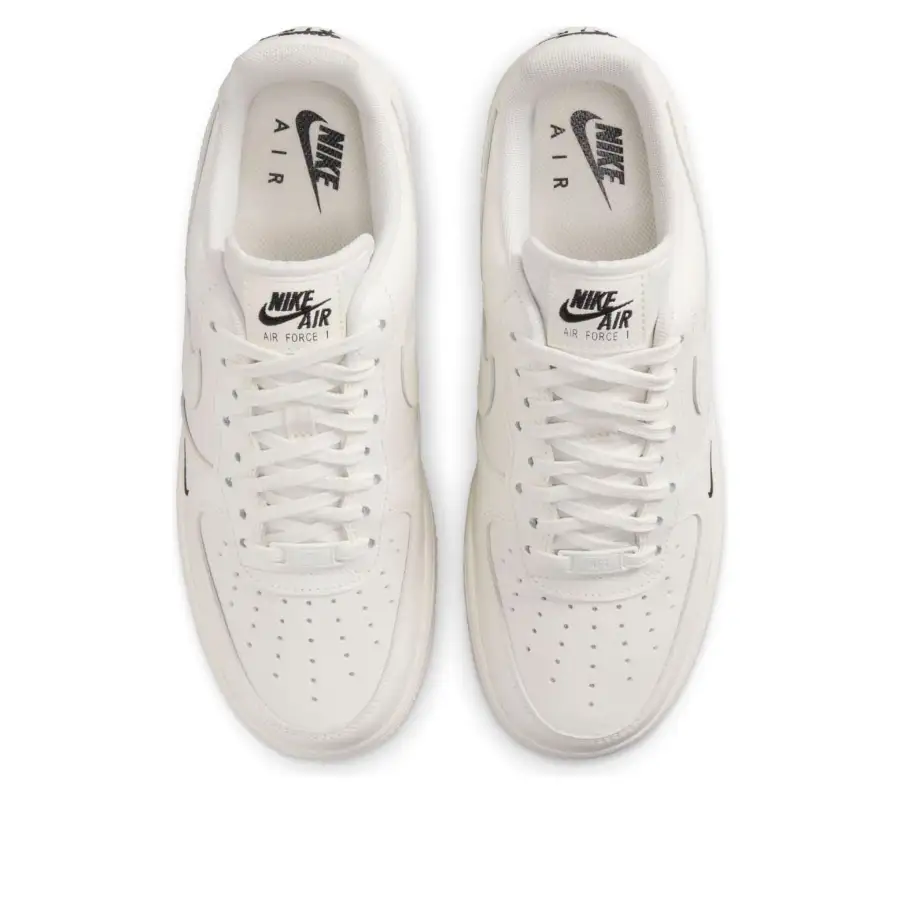 Nike Air Force 1 ’07 Essential ‘Sail Black’