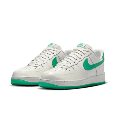 Nike Air Force 1 ’07 Premium ‘Platinum Tint Stadium Green’