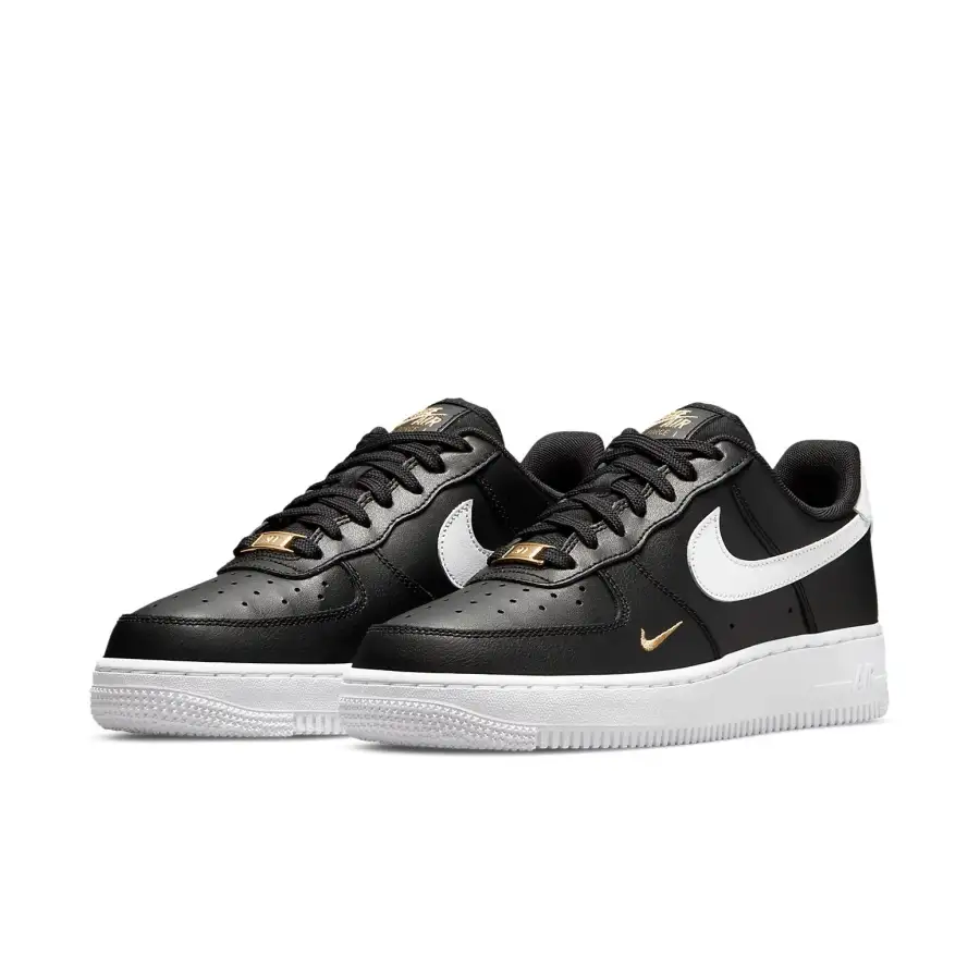Nike Air Force 1 ’07 Essential ‘Black White’