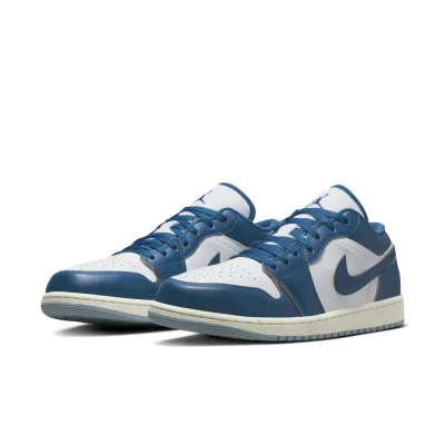 Air Jordan 1 Low SE ‘Industrial Blue’