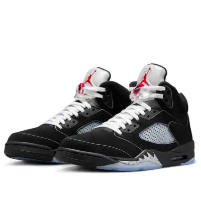 Jordan 5 Retro “Black Metallic”