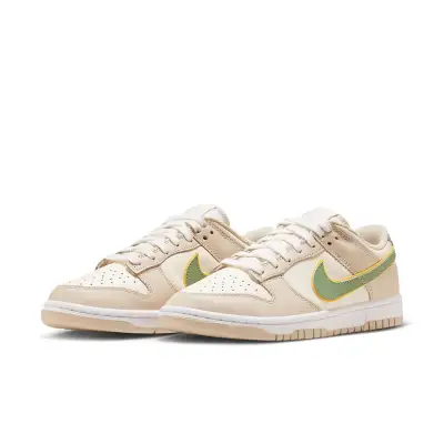 Nike Dunk Low ‘Pale Ivory Oil Green’