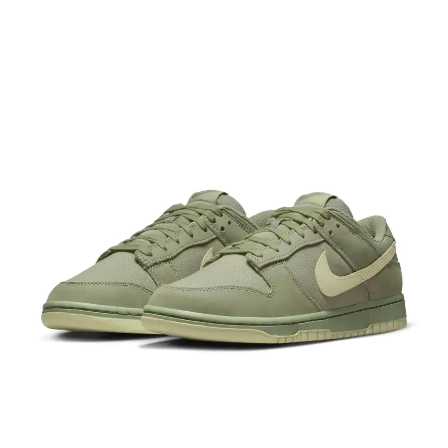 Nike Dunk Low Premium ‘Oil Green’