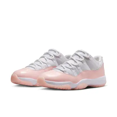 Air Jordan 11 Retro Low ‘Legend Pink’