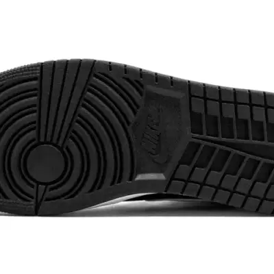 Air Jordan 1 Retro Mid ‘Tuxedo’