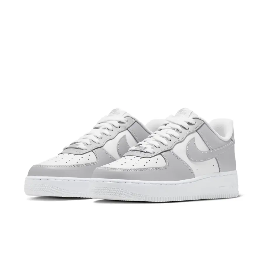 Nike Air Force 1 07 ‘Light Smoke Grey White’