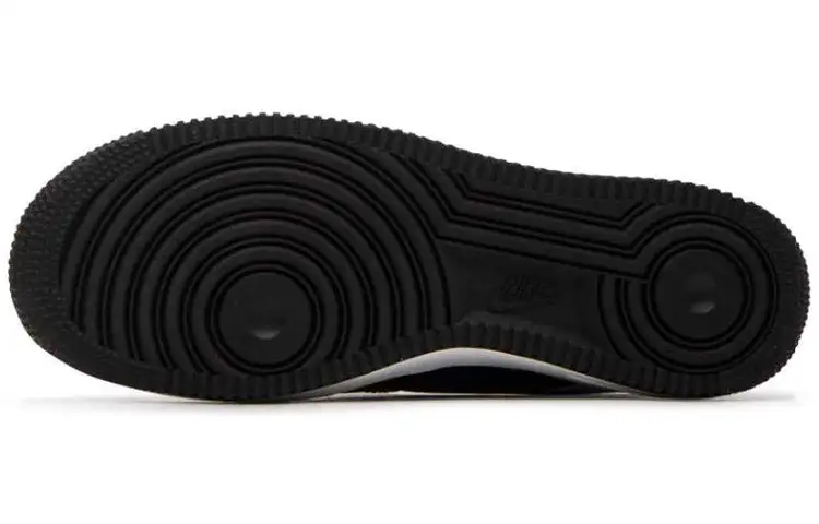 Nike Air Force 1 Low ’07 LV8 ‘Black White’