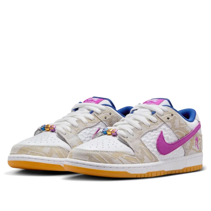 Nike SB Dunk Low ‘Rayssa Leal’
