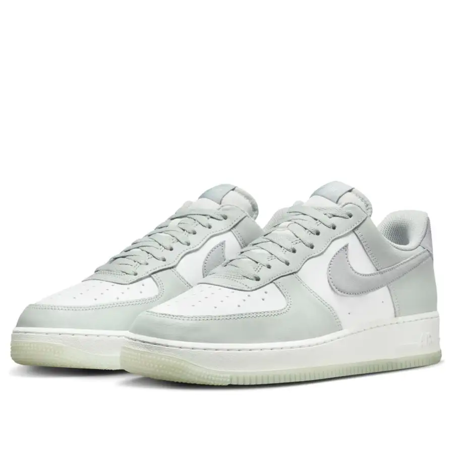 Nike Air Force 1 ’07 LV8 ‘Light Silver Pumice’