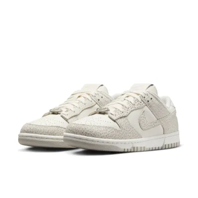 Nike Dunk Low Safari ‘Light Smoke’