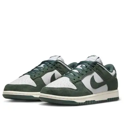 Nike Dunk Low Next Nature ‘Vintage Green’
