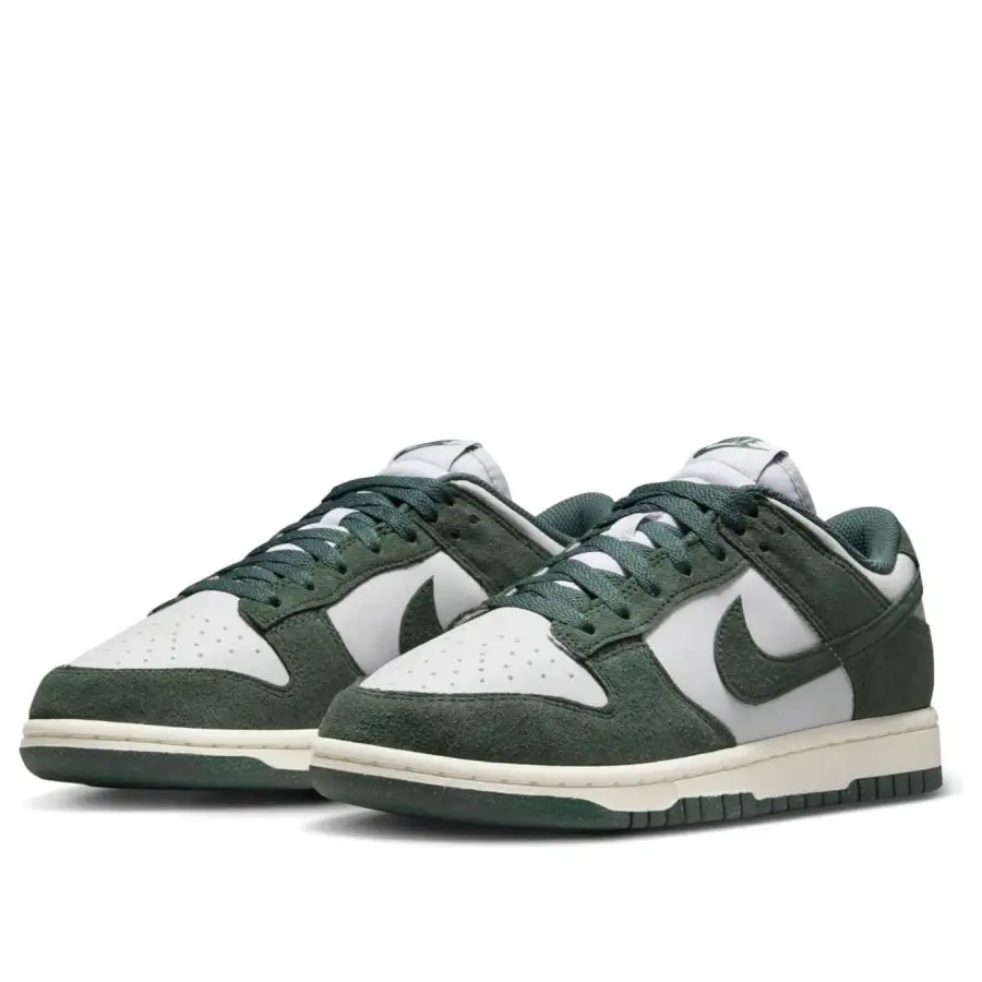 Nike Dunk Low Next Nature ‘Vintage Green’