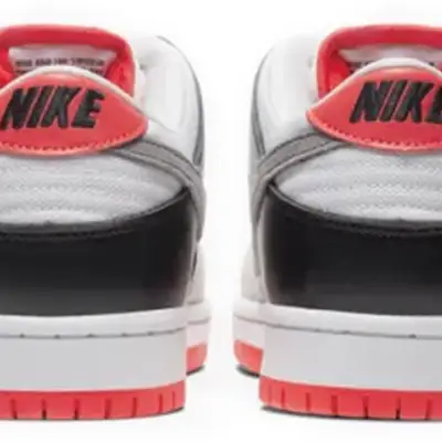 Nike SB Dunk Low ‘AM90 Infrared’