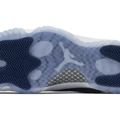 Air Jordan 11 Retro Low ‘Navy Snakeskin’