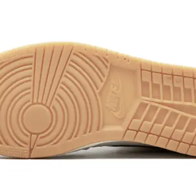 Air Jordan 1 Mid ‘Jeter’