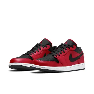 Air Jordan 1 Low ‘Reverse Bred Pebbled Swoosh’