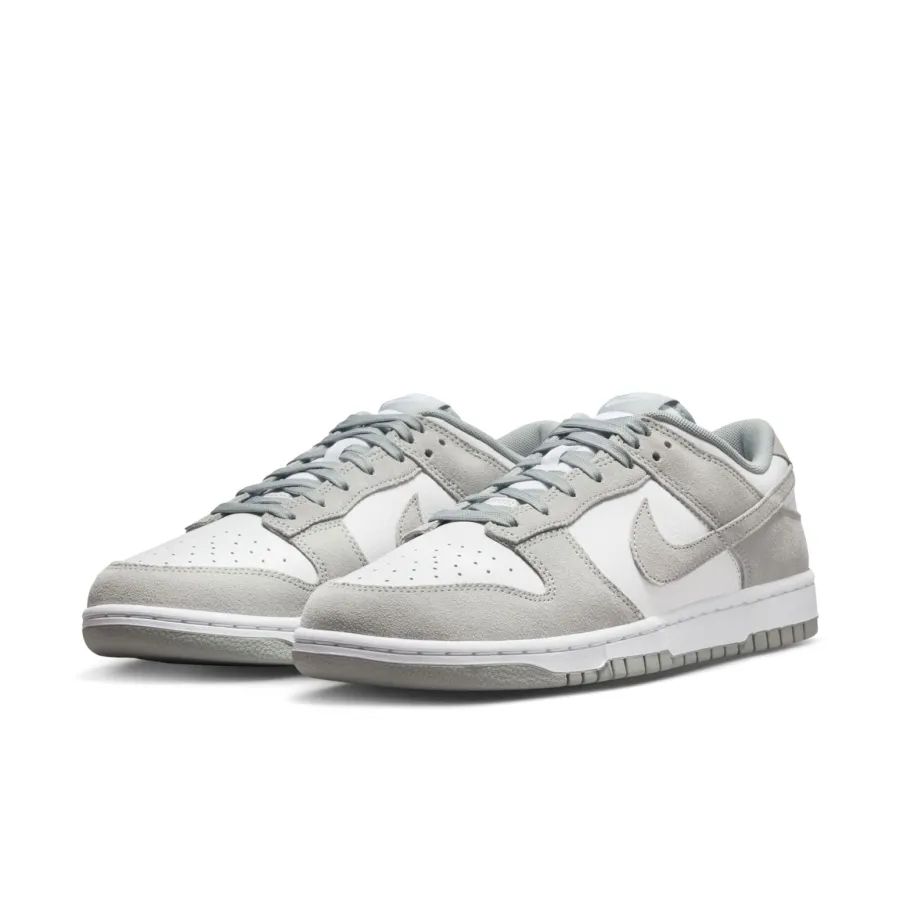 Nike Dunk Low SE ‘Light Pumice’