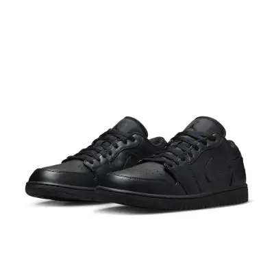Air Jordan 1 Low ‘Triple Black’