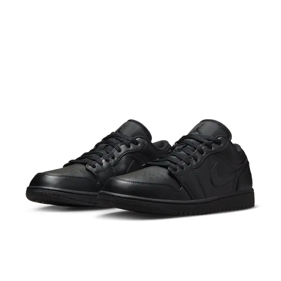 Air Jordan 1 Low ‘Triple Black’