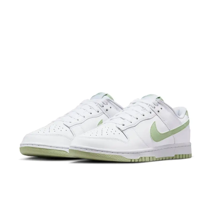 Nike Dunk Low ‘Honeydew’