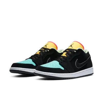 Air Jordan 1 Low SE ‘Aurora Green’